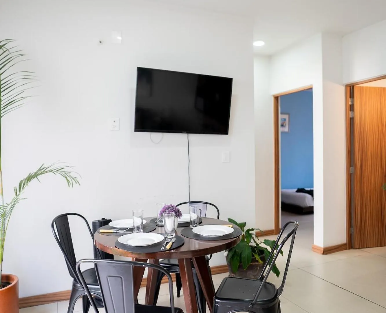 A 5 Cuadras Del Consulado Comodo Departamento Familiar Con Patio Trasero Гвадалахара 0*,